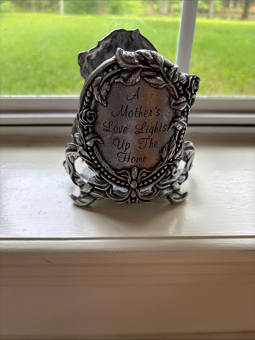 Carson 1998 Metal/Pewter "A Mother's Love Lights Up The Home" Candle Holder